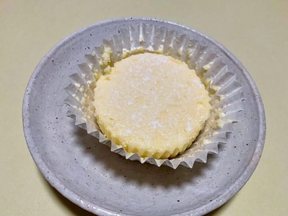 第2位　「これが291円は反則…」セブンの新作スイーツBEST3選をガチ食べ比べ【1位は限界突破の神チーズケーキ】