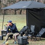 シェードと多彩なチェアでチームベンチにも、家族の応援席にもなる！