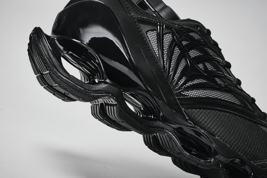 インフィニティウエーブが快適なクッション性を生む！