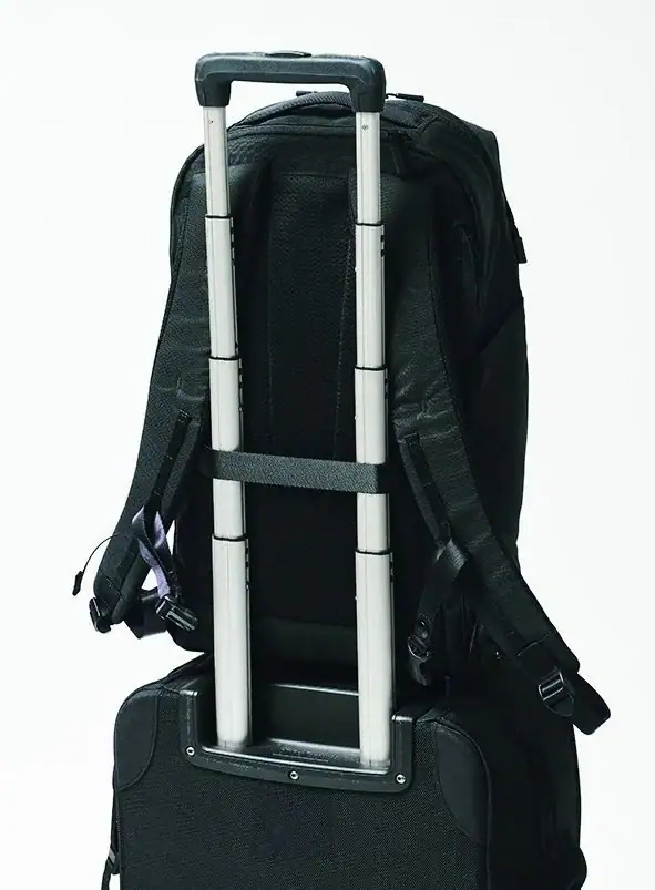 第3位　【通勤リュックの大本命】わずか650gに機能美を凝縮。エース「シルパック」がビジネスバッグの完成形すぎた