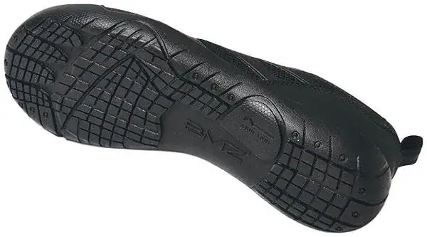 第3位　【ワークマン】3990円の救世主！履くだけで運動不足解消!? 広報イチ推し「魔法のスニーカー」を徹底解説