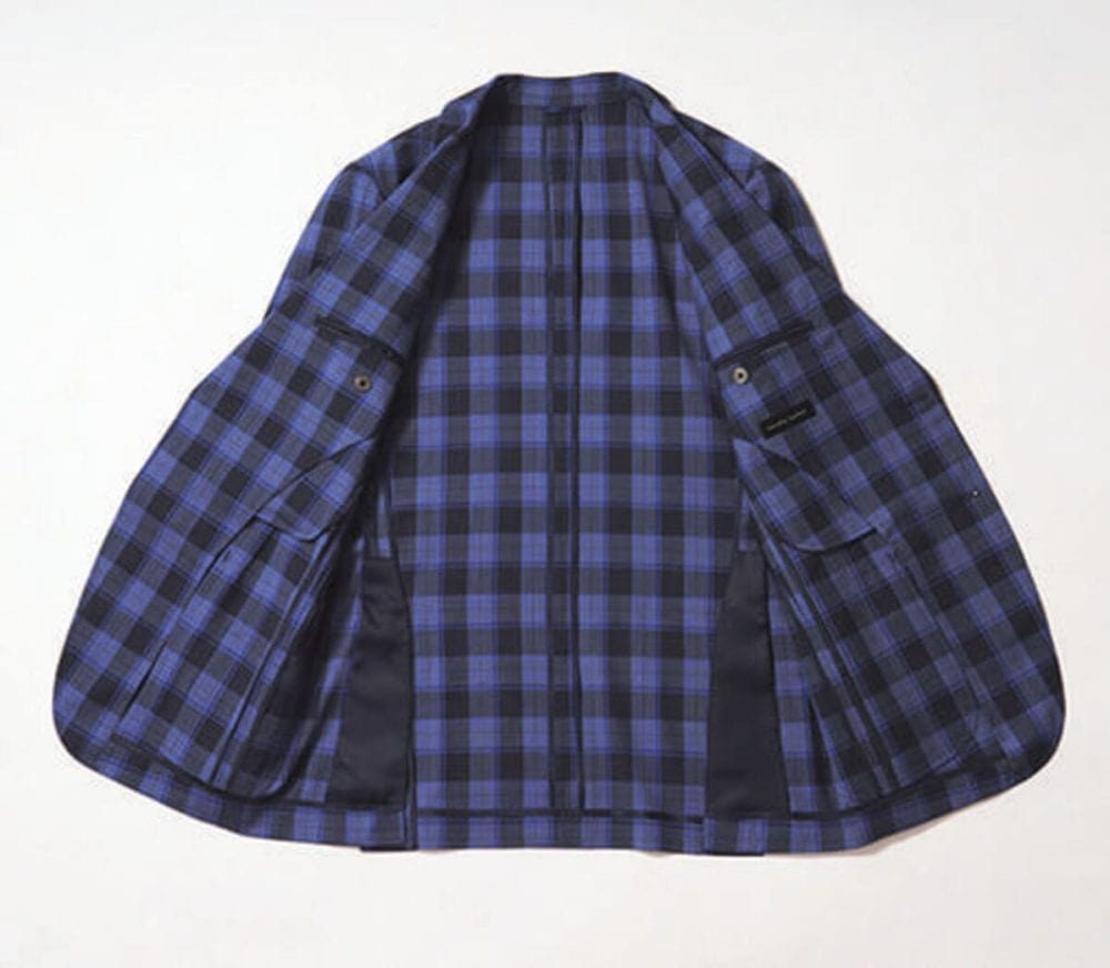 副資材を省いた軽量仕様