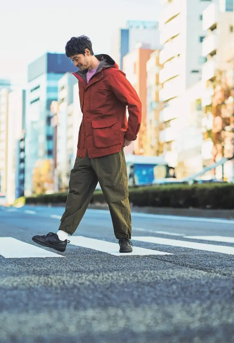 第3位　【ワークマン】3990円の救世主！履くだけで運動不足解消!? 広報イチ推し「魔法のスニーカー」を徹底解説