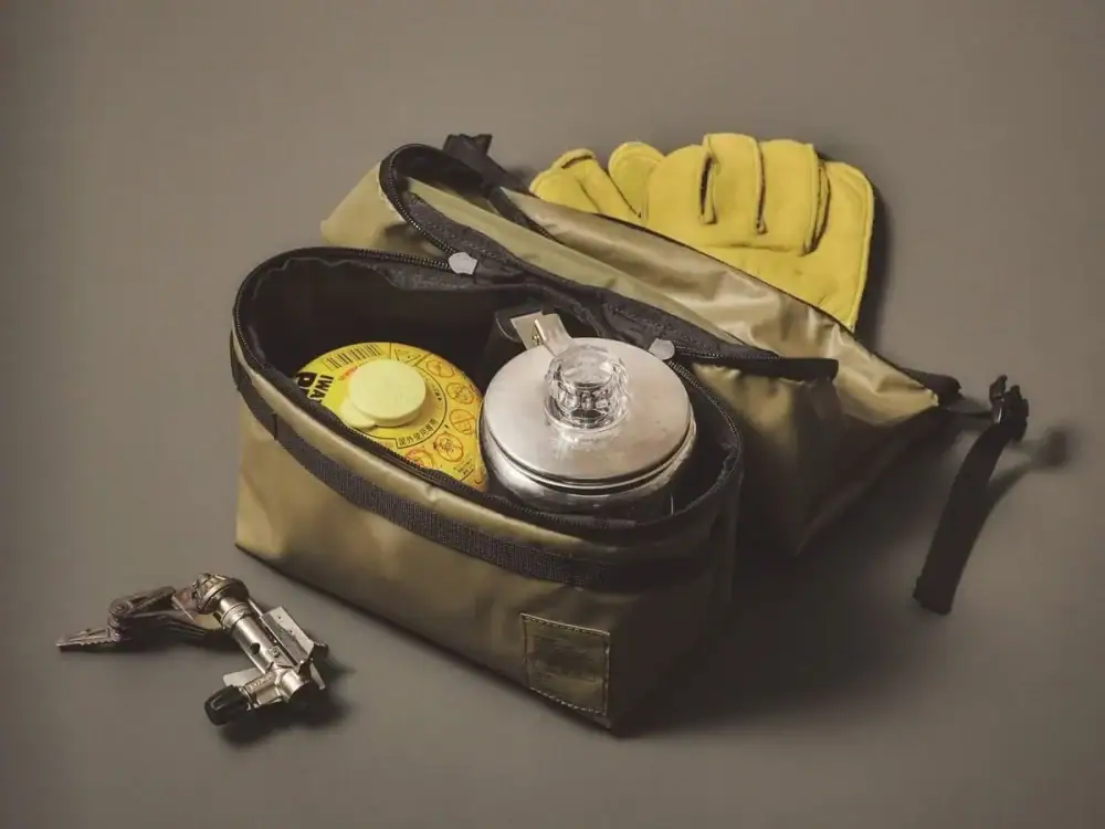 第3位　【1万円以下】L.L.Beanのマチ拡張バッグが凄すぎ！「意外と入る」手ぶら派必携の高機能ミニバッグ3選