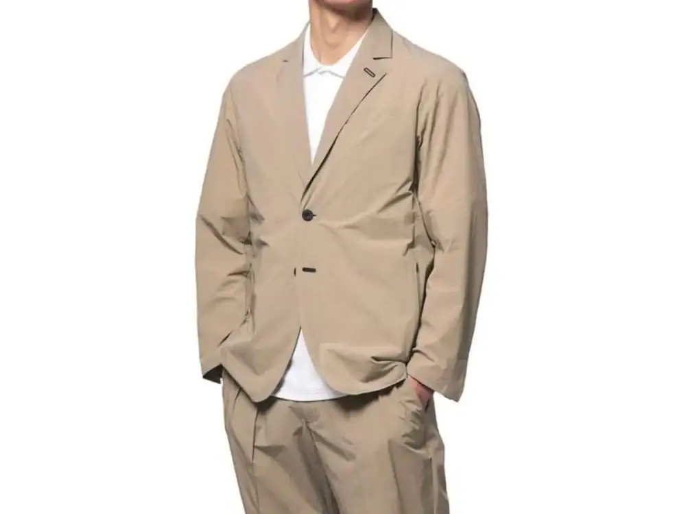 第3位　【あれもこれも欲しい…を即解決】絶品ミニ財布に“着るバッグ”まで！働き世代の願いを叶える傑作3選