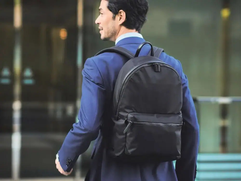 第3位　【通勤快適バッグの最終結論】スーツにも私服にもハマる！エースの新作ほか、収納と上品さを兼ね備えた「最強リュック」3選