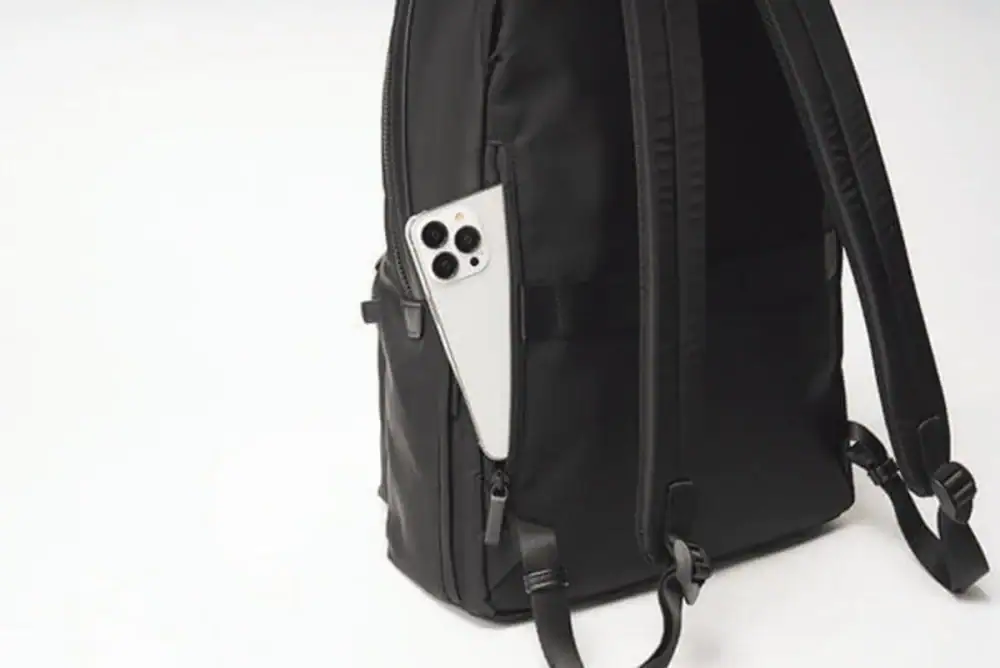 第3位　【通勤快適バッグの最終結論】スーツにも私服にもハマる！エースの新作ほか、収納と上品さを兼ね備えた「最強リュック」3選