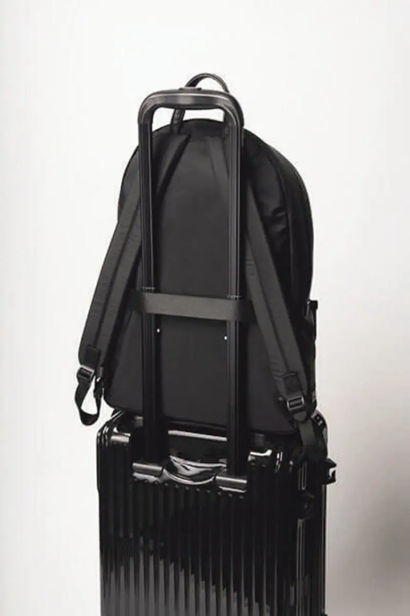 第3位　【通勤快適バッグの最終結論】スーツにも私服にもハマる！エースの新作ほか、収納と上品さを兼ね備えた「最強リュック」3選