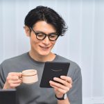 片手で持てるコンパクト設計