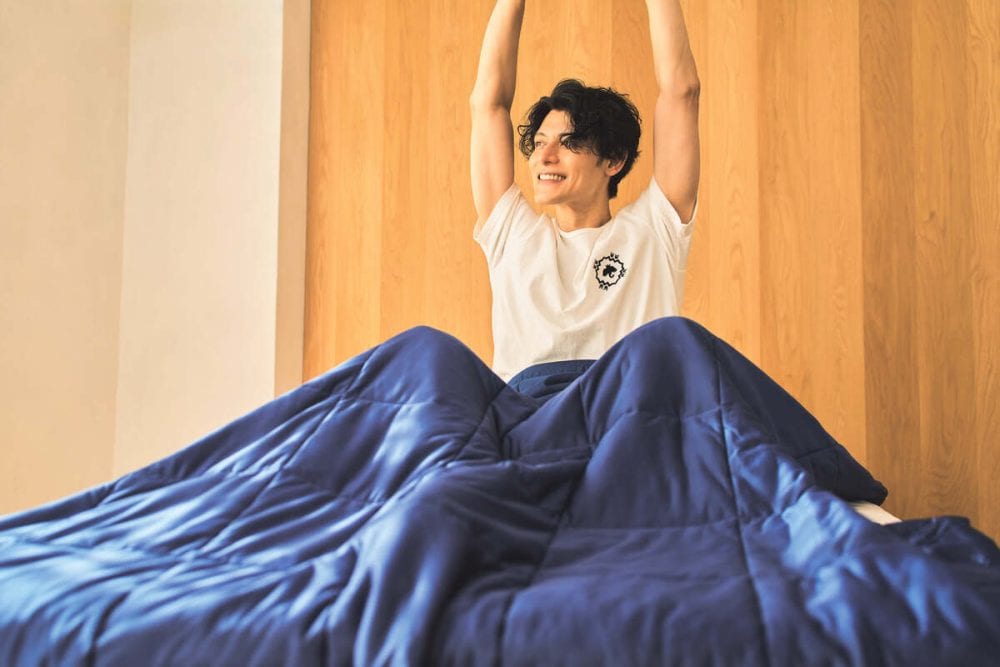 自動調温する掛け布団が365日快眠へ導く