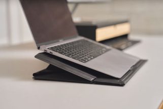 【仕事効率、爆上がり】ミニマル×高スペパでデスクの悩みを解決！アマゾン・イケア他「最新ガジェット＆収納」6選