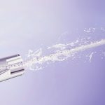 泡が隙間に入り込む！