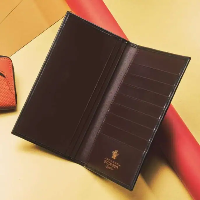 第3位　【その財布、金運逃してる!?】尻ポケットは絶対ダメ!? 水晶玉子に聞く「2026年最強の開運財布」の選び方と運気を下げるNG行為