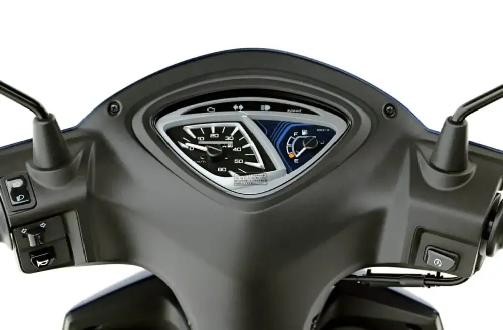 第3位　【原付免許で乗れるヤマハの125cc】新基準原付「JOG ONE」が快適すぎる！25万円台＆乗りやすさを重視した“軽快スクーター”の正解