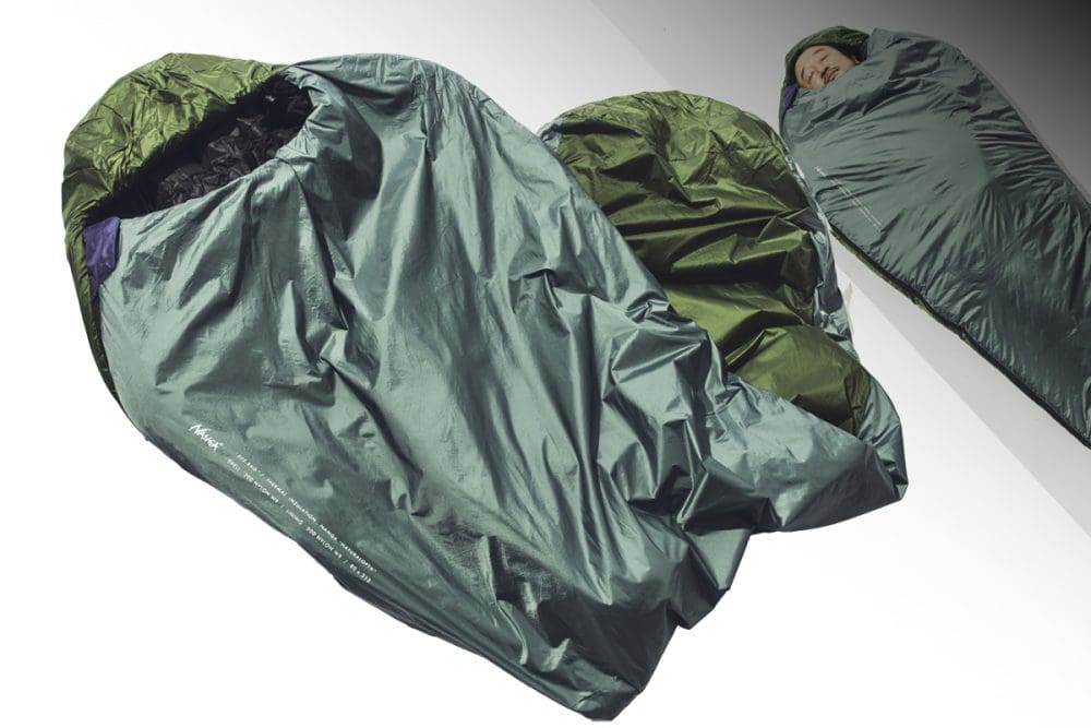 ナンガで初となる化繊わたのスリーピングバッグ「ZZZ BAG 10」