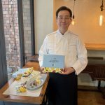 シュガーコートミルフィーユの開発を担当したパティシエの小柳文弥さん