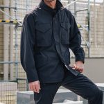 ストレッチブルゾン ブラック オープン価格（ミズノ公式オンライン販売価格 ¥27,500）