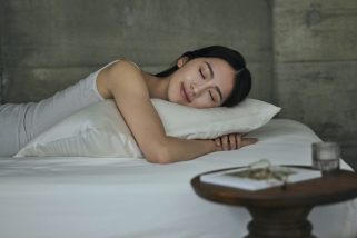 【寝るだけで美容ケア】老舗寝具「西川」が本気で作った美容睡眠ブランド「newmine」に注目！夏の肌ダメージ対策に役立つおすすめグッズ4選