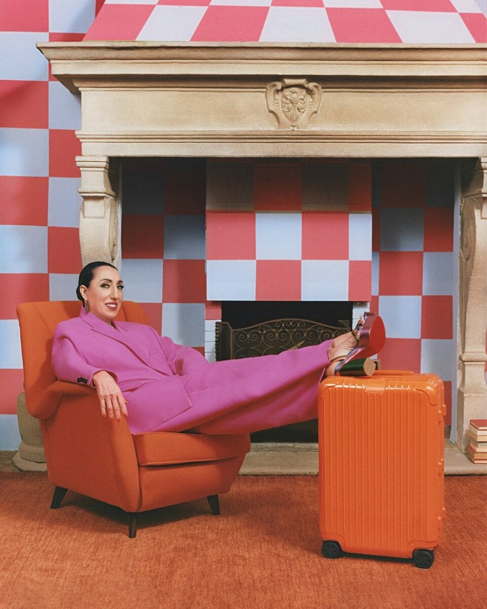 【旅を格上げする限定色】リモワの「Essential」コレクションにオレンジ＆マゼンダが仲間入り