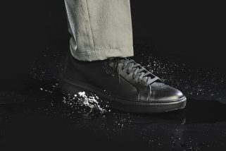 【最強の通勤スニーカー】GORE-TEX搭載も！革靴の品格×極上の快適性で雨を制する“黒×防水”のオーセンティック系3傑を徹底解説
