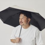 ユニクロ UVカットコンパクトアンブレラ/遮熱 ￥2,990（税込）