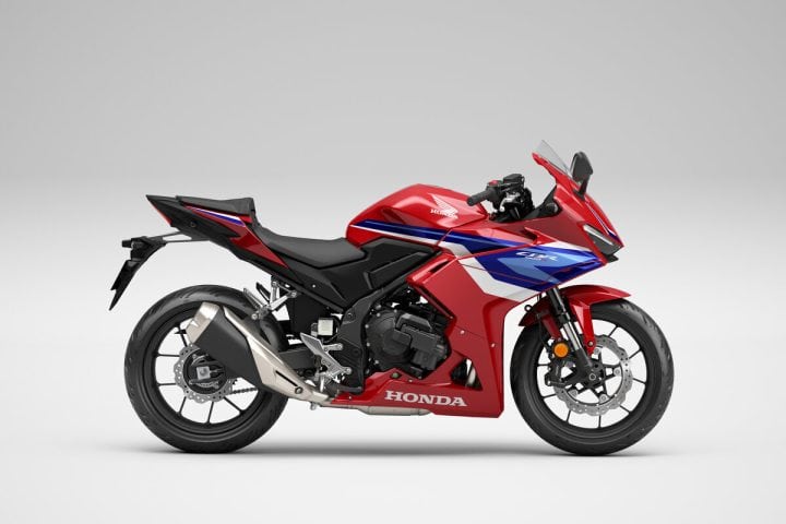 【ホンダ新型バイク】クラッチ操作不要で変速できる「E-Clutch」が400ccに!CBR400RとNX400が買いだ