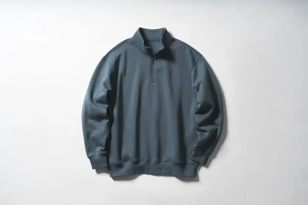 第1位 【無印良品の隠れ名品】3シーズン着回せて2990円!春アウターにもなる「ハーフジップスウェット」をスタイリストが徹底解説