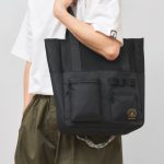 本体生地はメッシュ素材でとにかく軽い