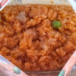 パッケージを開封する前からトマトケチャップとバターのいい香りが漂います