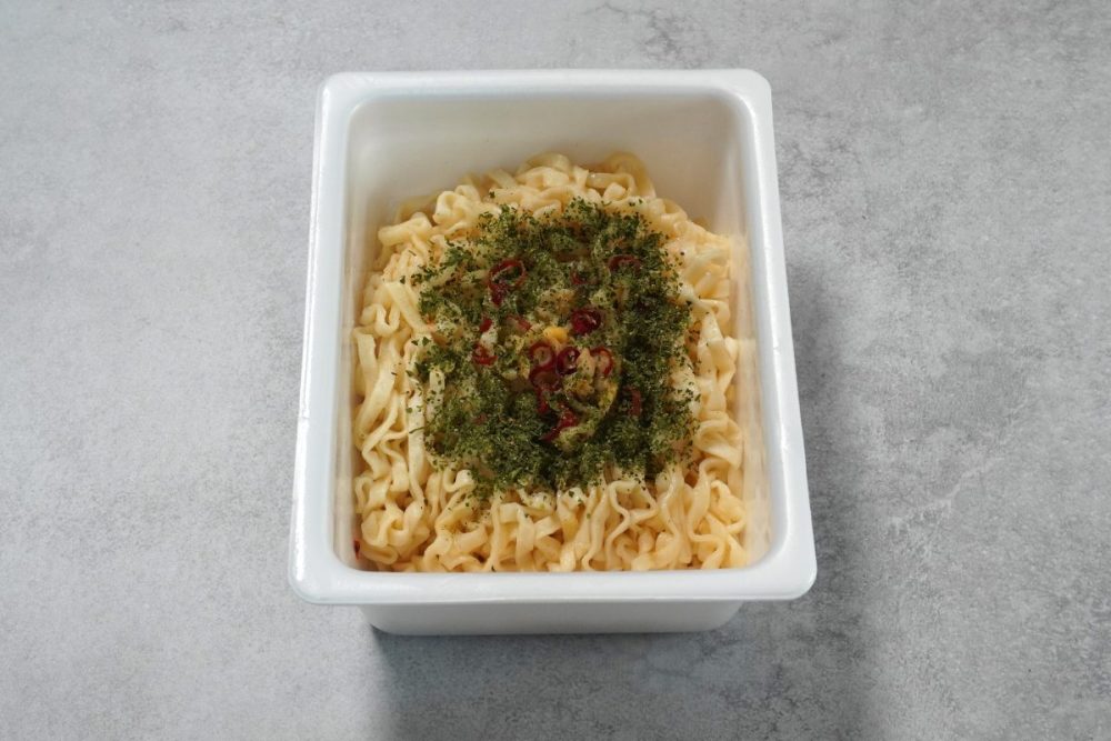 まるか食品「ペヤング ボンゴレ焼うどん」アサリの風味がいい