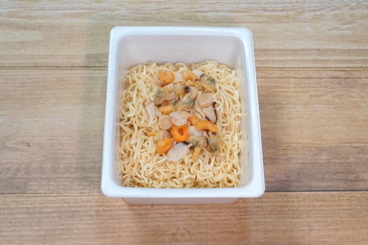 第1位　「このカップ麺、ガチで激うまだった」3月中旬に調査した“カップ焼きそば”ベスト3杯【1位は海鮮の旨味たっぷりな贅沢ペヤング】