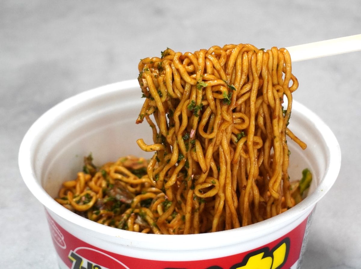 マジでウマかった新作カップ麺】ガツンと旨い“焼きそば・汁なし麺