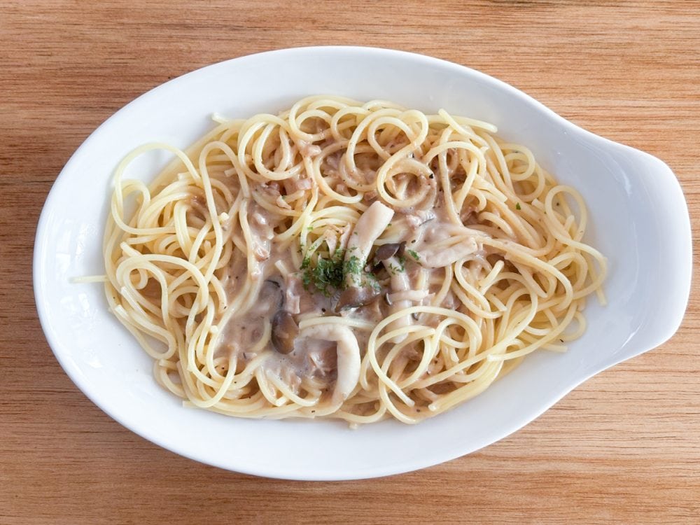 THE PASTA 「4種キノコの濃厚キノコクリーム」の内容量は265グラム