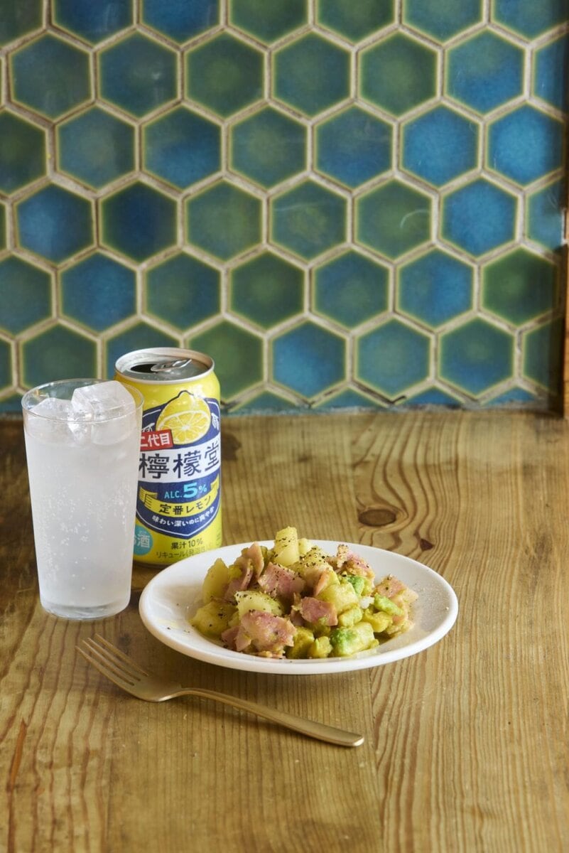コカ・コーラ「檸檬堂 定番レモン」に合う 肉つまみ「ベーコンアボカド・ポテバタコ」