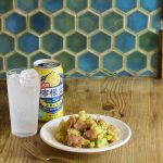 コカ・コーラ「檸檬堂 定番レモン」に合う 肉つまみ「ベーコンアボカド・ポテバタコ」