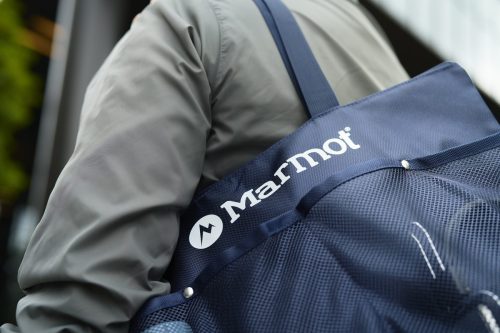 【この付録は買い】MonoMax6月号「マーモットの保冷BIGトート」が夏用バッグの正解すぎた！圧倒的な収納力をスタイリストがガチ検証