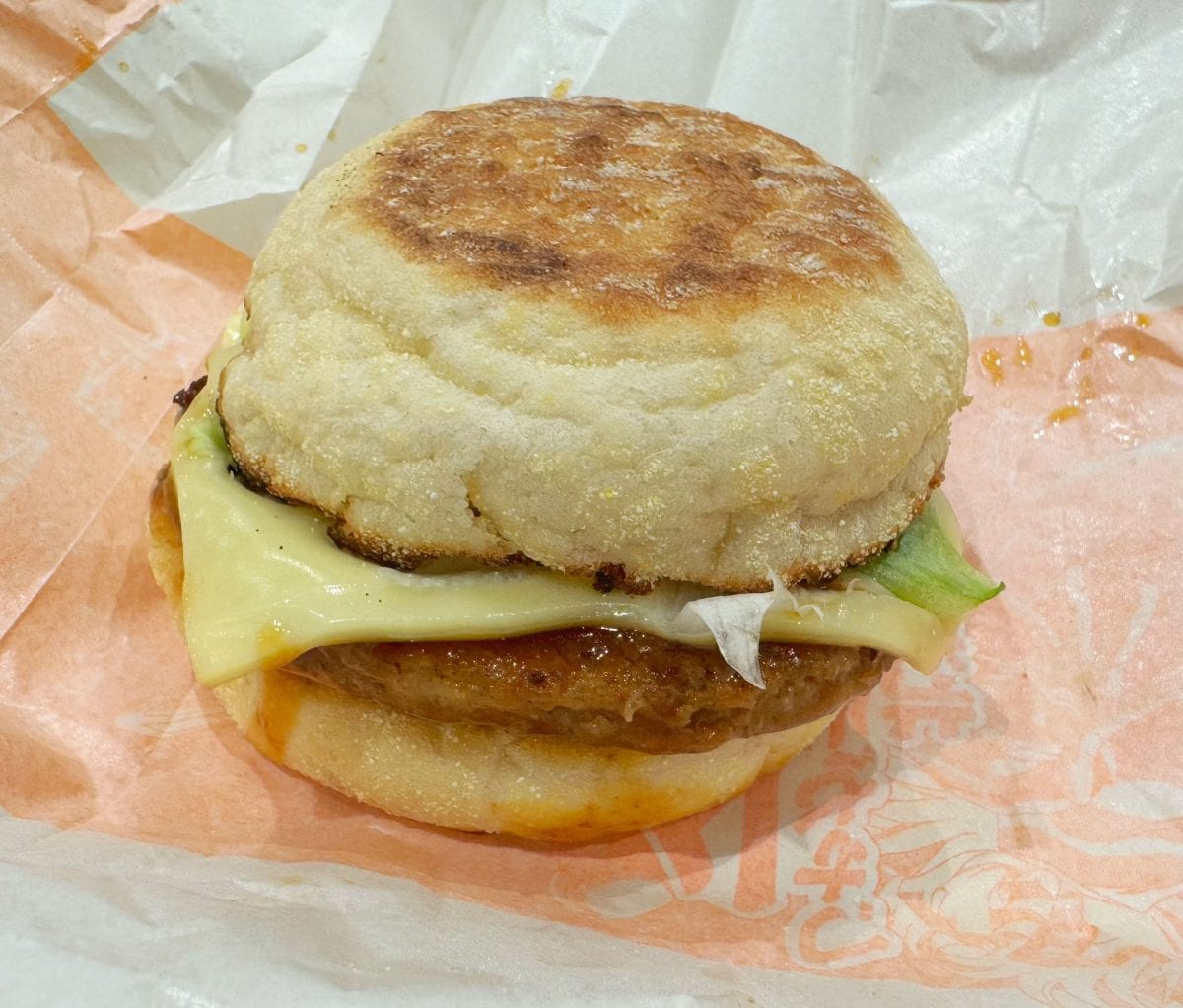ご当地マックが朝から楽しめちゃう