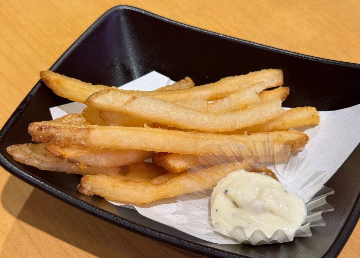 サイドメニューも背徳感マシマシ!「おたマヨで食べる フライドポテト」