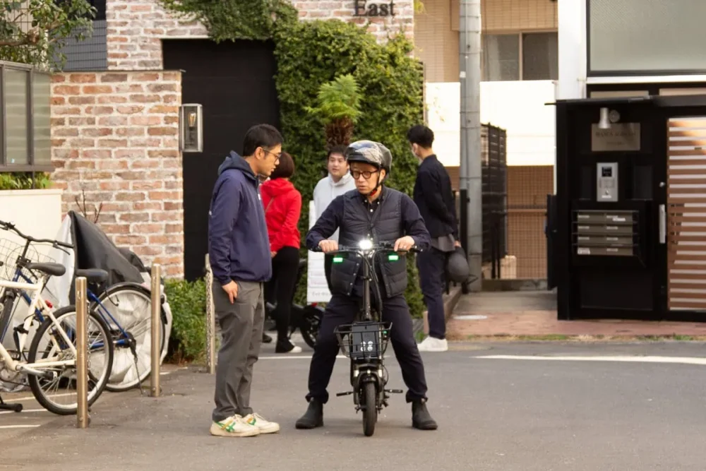 第1位　「ペダルがない自転車!?」シティモビリティの新機軸となる“漕がない自転車”モペロ・ミニ・カーゴを試乗してみた
