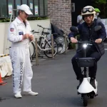 第3位　「1km2円で走れるってコスパ抜群」電動キックボードの不安を払拭したシティモビリティ！“低重心だから安定安心”のスマートスクーターBESS.に試乗してみた