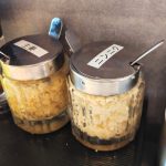 卓上のニンニクと生姜も他プリ入れる