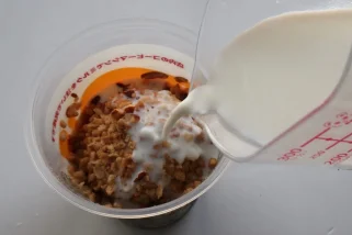 「これスタバ超えかも!?」ローソンの新フラッペが美味しすぎる、セブン-イレブンの“ザ・王道からあげ”に感動…ほか【コンビニグルメの人気記事ランキングベスト3】（2025年4月版）
