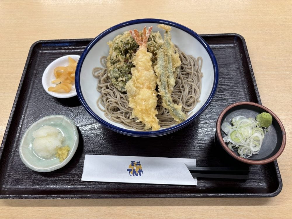 天丼てんや　ほたるいかかき揚げ冷やしそば