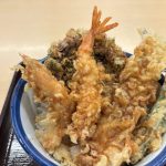 定番の海老との食べ比べも面白い