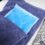 タオルでくるんで使用する