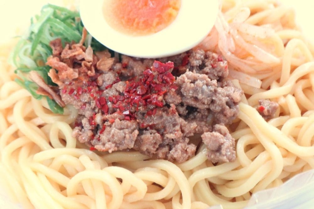 肉そぼろは花椒の香りが効いている