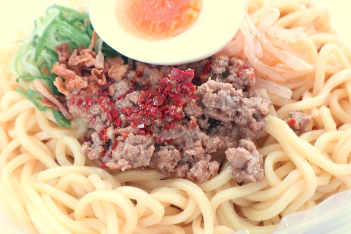 肉そぼろは花椒の香りが効いている