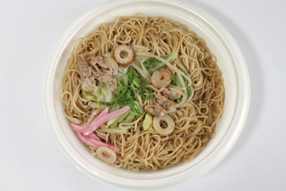 博多屋台で名物の「焼きラーメン」が商品に
