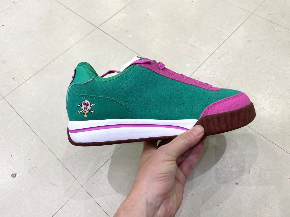Reebok BOARD FLIP "JUICY PINK" "BBC ICE CREAM"