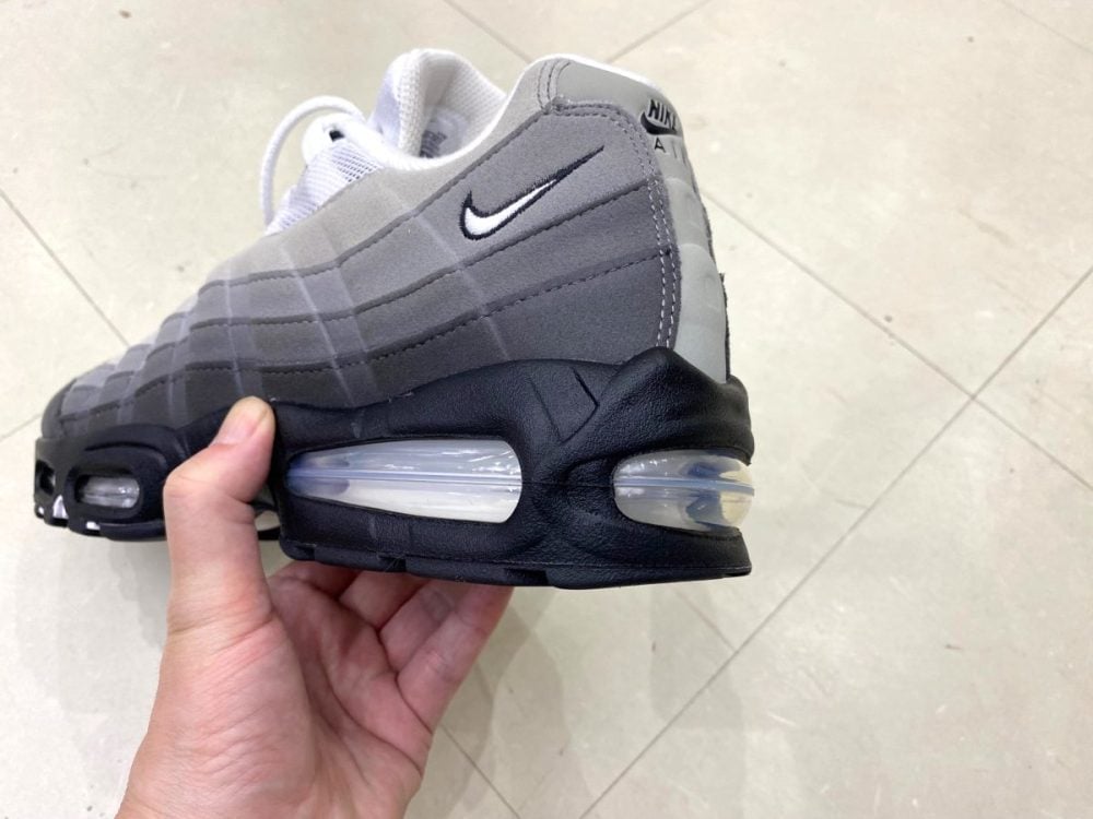 NIKE AIR MAX 95